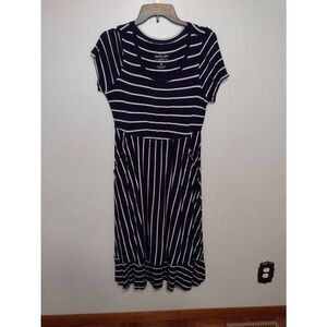 Torrid size 00 Navy Blue White Stripe Maxi Dress